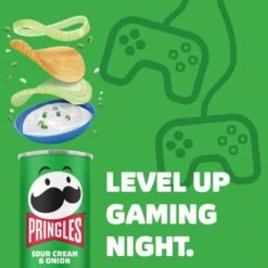 Pringles Sour Cream & Onion Chips -Suesswaren Haus 4502022361 5053990167845 04